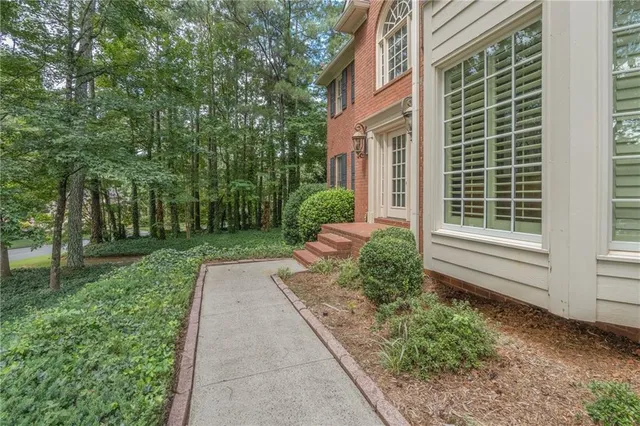 $3,800 | 530 Saddlebrook Drive, Roswell, GA 30075