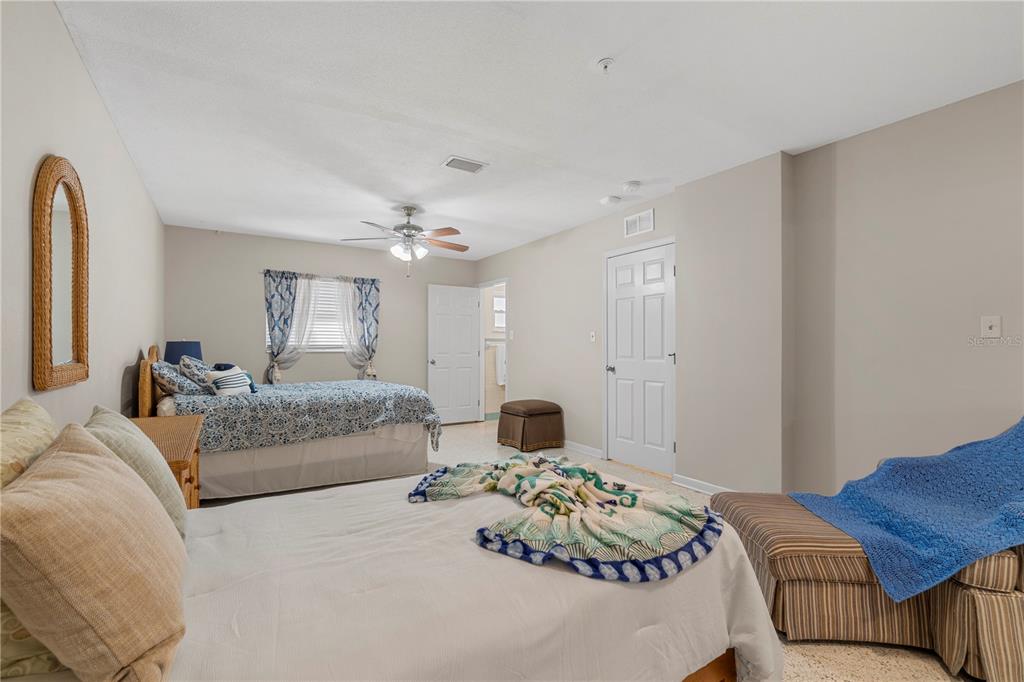 207 West Wheeler Road Seffner, FL 33584 - Photo 23 of 43