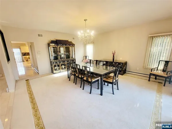 $8,500 | 307 Center Street, Englewood Cliffs, NJ 07632