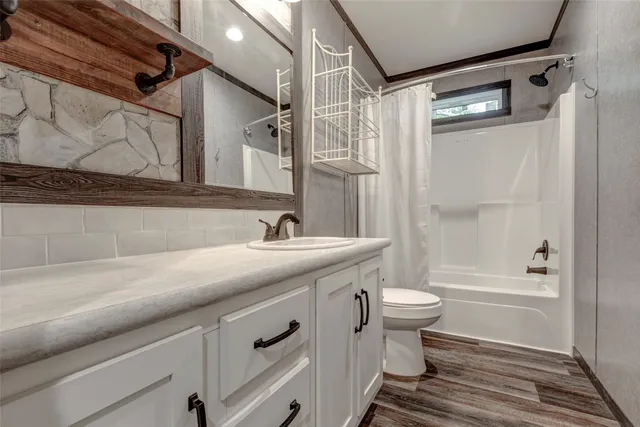 $1,700 | 13110 Lake Villa Drive, Willis, TX 77318