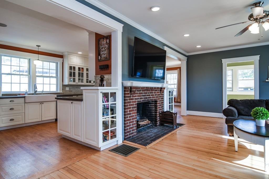 44 Concord Road Marlborough, MA 01752 - Photo 6 of 31 Gallery Image 6