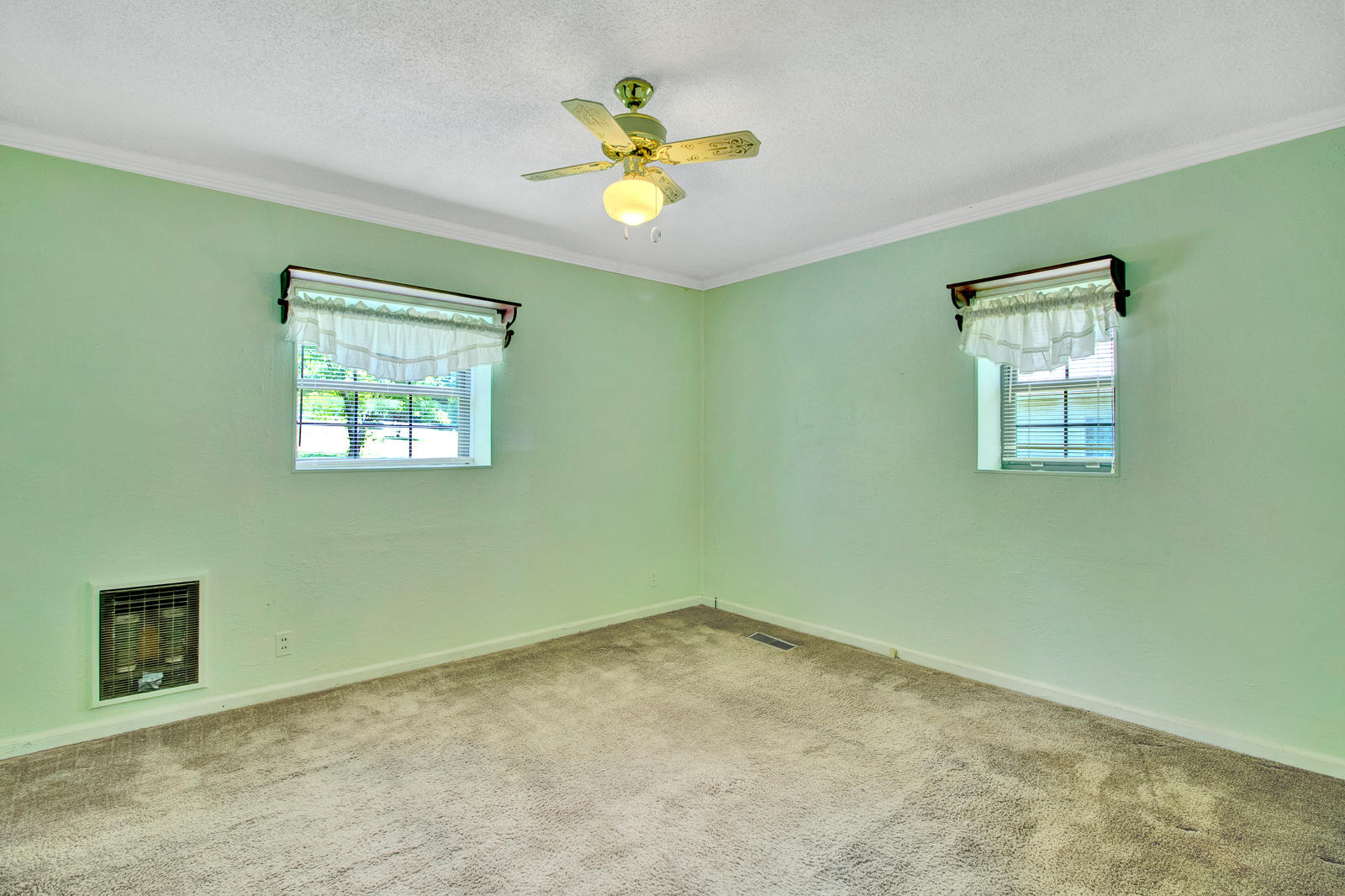 5219 Cassandra Smith Road Hixson, TN 37343 - Photo 12 of 23 5219-Cassandra-Way-MLS-Photos-18