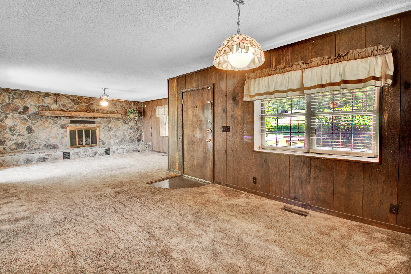 5219 Cassandra Smith Road Hixson, TN 37343 - Photo 3 of 23 5219-Cassandra-Way-MLS-Photos-9