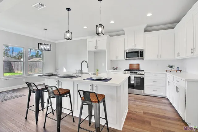 $249,900 | 22795 Lafourche Lane, Denham Springs, LA 70726