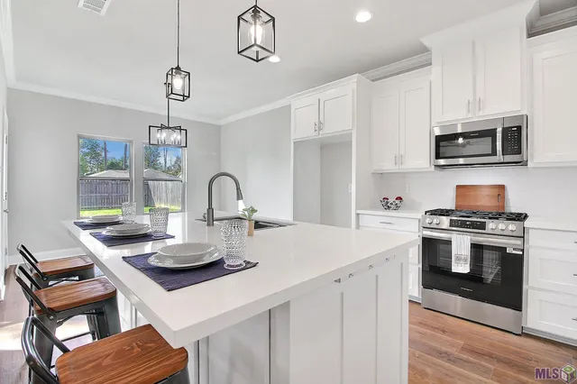 $249,900 | 22795 Lafourche Lane, Denham Springs, LA 70726