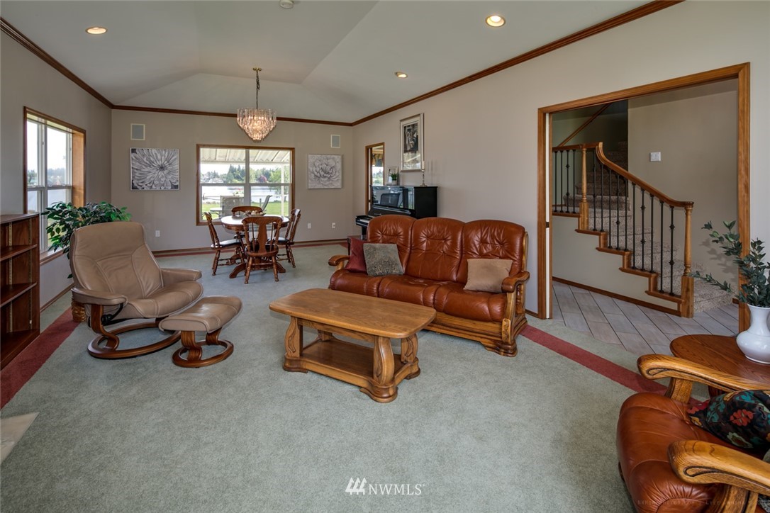 155 East Wiser Lake Road Lynden, WA 98264 - Photo 5 of 25 Gallery Image 5