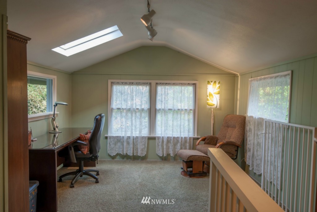 5315 Blvd Ext Road Southeast Olympia, WA 98501 - Photo 13 of 25 Gallery Image 13