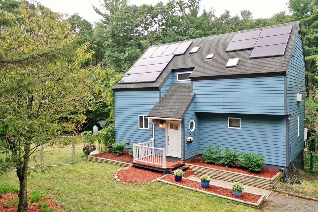 83 Thomas Road Montgomery, MA 01050 - Photo 3 of 42
