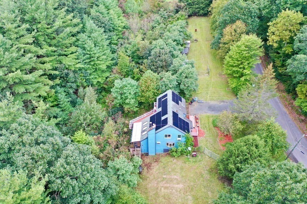 83 Thomas Road Montgomery, MA 01050 - Photo 5 of 42
