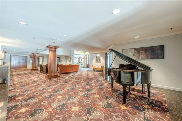 $325,000 | 1735 Peachtree Street Northeast, Unit 126, Atlanta, GA 30309