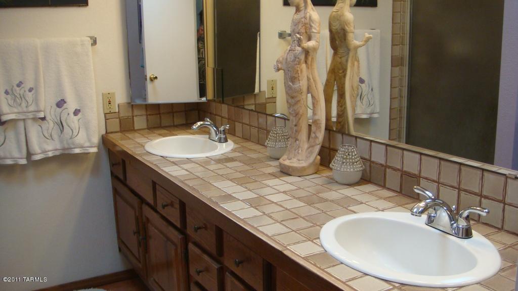 6880 North Cascade Spring Place Tucson, AZ 85718 - Photo 12 of 15