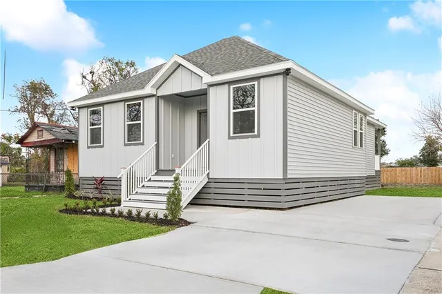 $309,000 | 324 Filmore Street, River Ridge, LA 70062