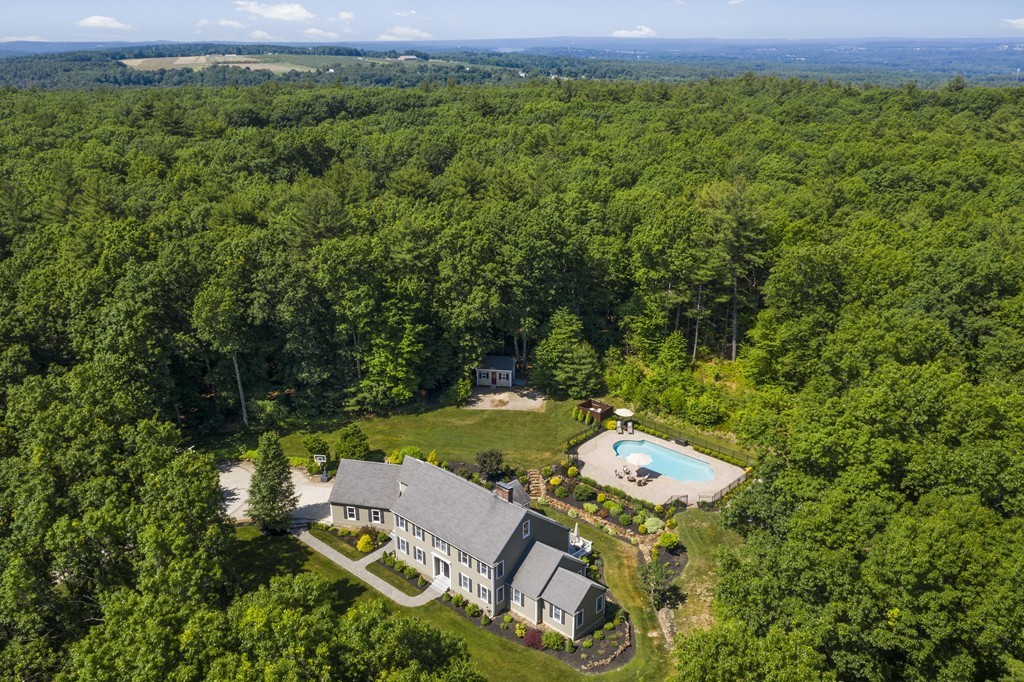 26 Twin Maple Road Bolton, MA 01740 - Photo 31 of 33