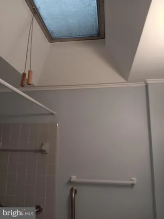 $1,950 | 4 Academy Avenue, Glenolden, PA 19036