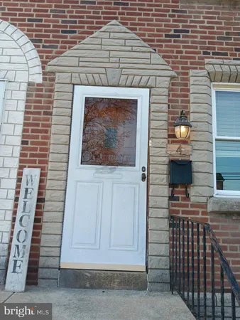 $1,950 | 4 Academy Avenue, Glenolden, PA 19036