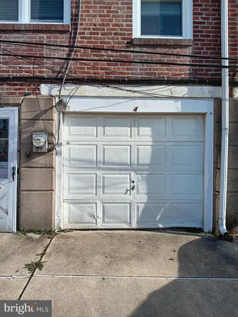 $1,950 | 4 Academy Avenue, Glenolden, PA 19036