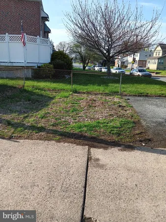 $1,950 | 4 Academy Avenue, Glenolden, PA 19036