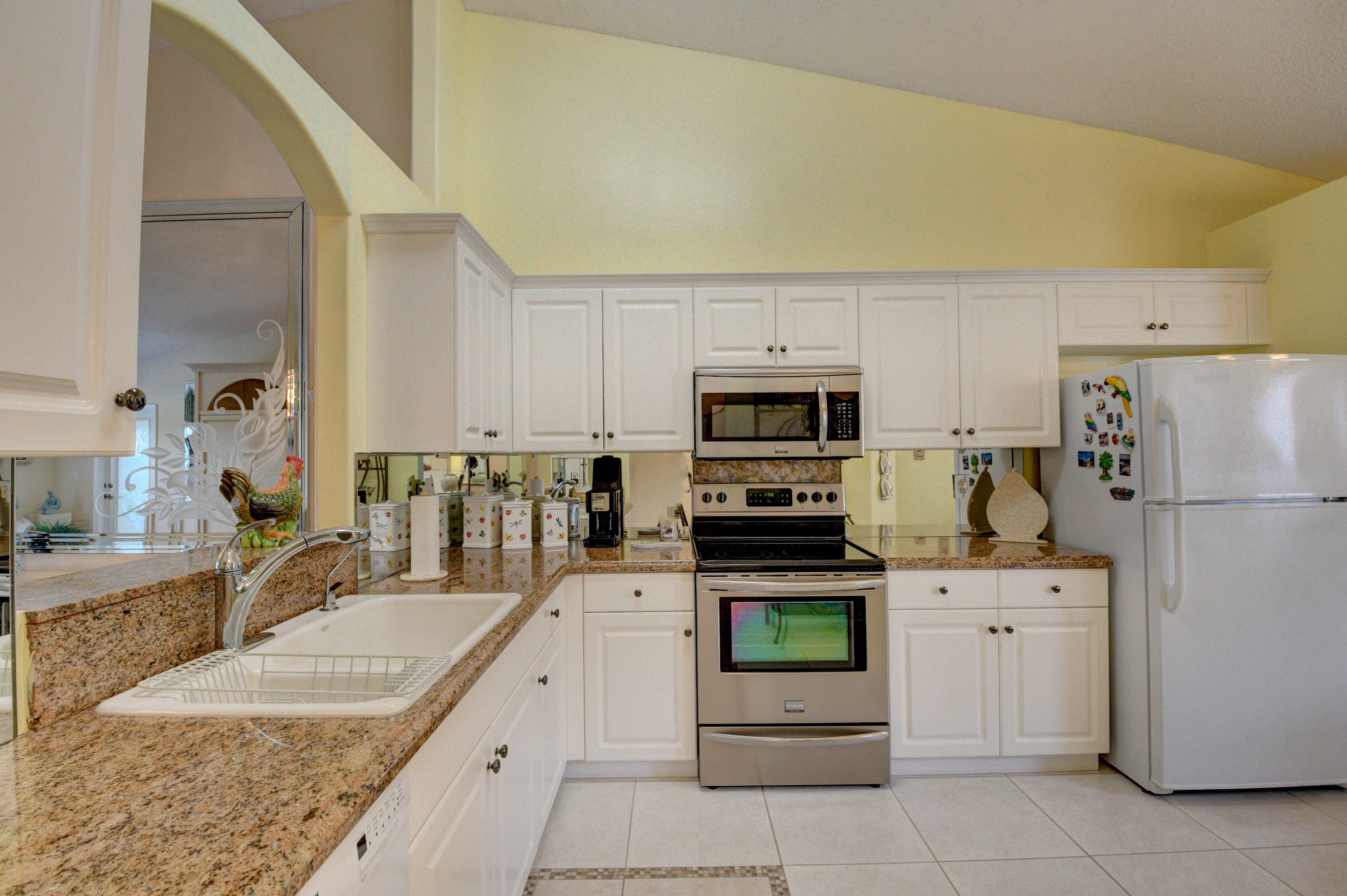 6106 Heliconia Road Delray Beach, FL 33484 - Photo 15 of 68 20_dsc_9951_2_3_4_5