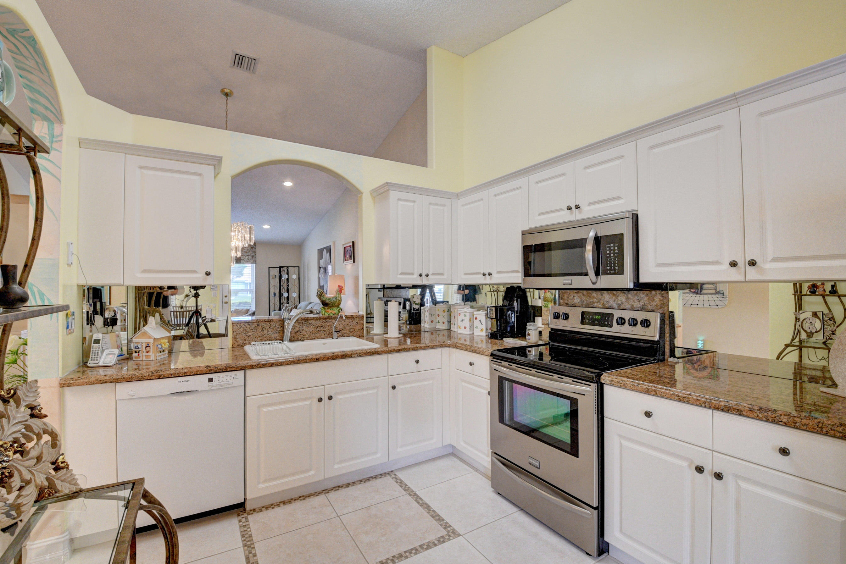 6106 Heliconia Road Delray Beach, FL 33484 - Photo 19 of 68 24_dsc_9971_2_3_4_5