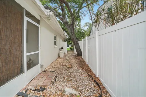 $675,000 | 3218 West Oakellar Avenue, Tampa, FL 33611
