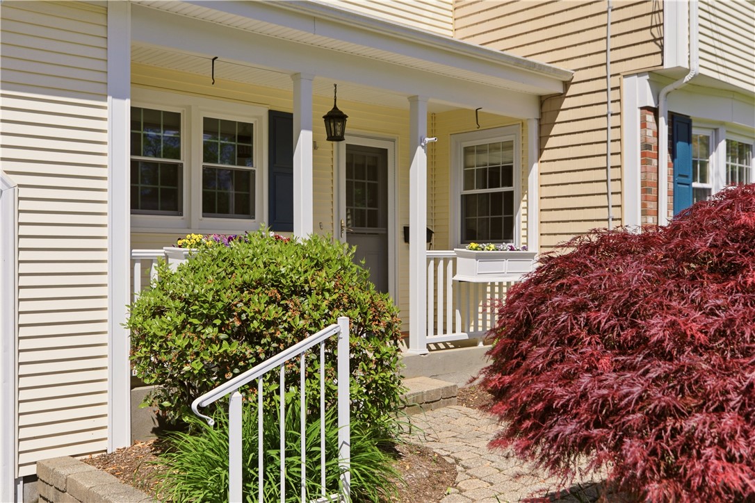 5 Heritage Road Bristol, RI 02809 - Photo 4 of 50 View to Main Entryway