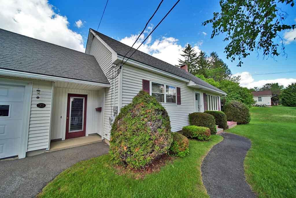 33 Maple Street Houlton, ME 04730 - Photo 73 of 80 entry-porch-33-maple-st