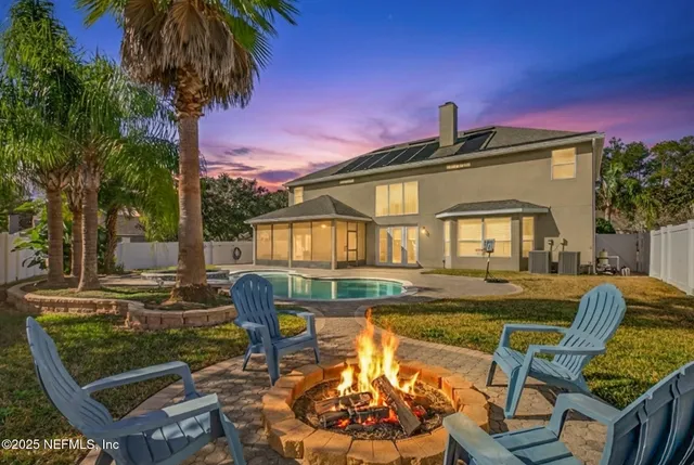 $650,000 | 10584 Creston Glen Circle East, Jacksonville, FL 32256