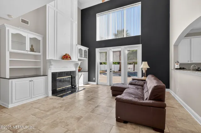 $650,000 | 10584 Creston Glen Circle East, Jacksonville, FL 32256