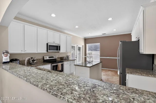 $650,000 | 10584 Creston Glen Circle East, Jacksonville, FL 32256