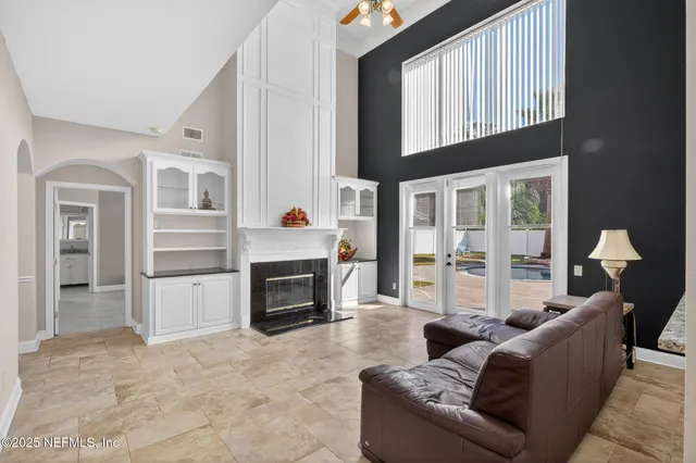 $650,000 | 10584 Creston Glen Circle East, Jacksonville, FL 32256