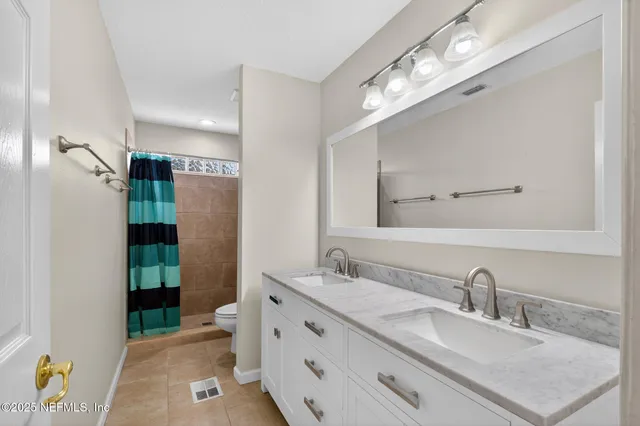 $650,000 | 10584 Creston Glen Circle East, Jacksonville, FL 32256