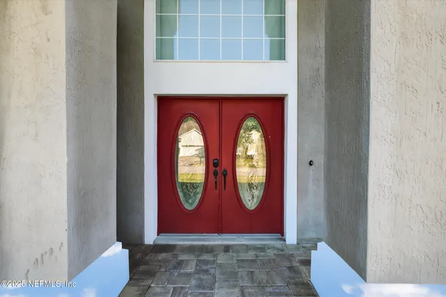 $650,000 | 10584 Creston Glen Circle East, Jacksonville, FL 32256