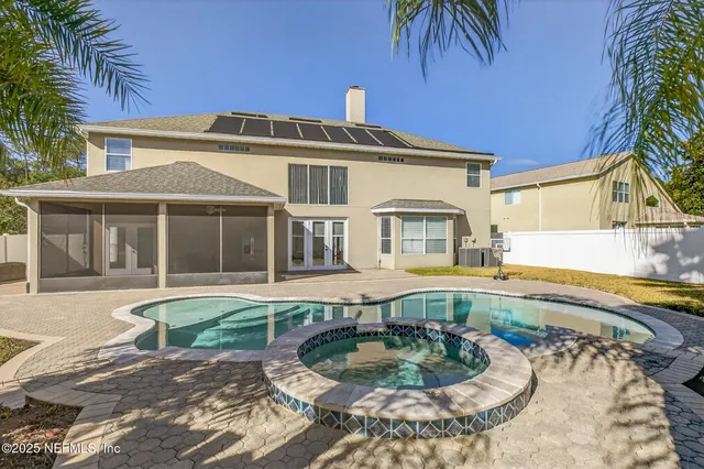 $650,000 | 10584 Creston Glen Circle East, Jacksonville, FL 32256