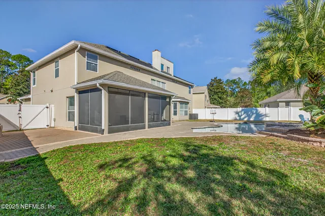 $650,000 | 10584 Creston Glen Circle East, Jacksonville, FL 32256