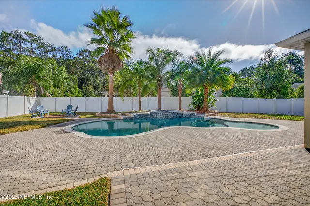 $650,000 | 10584 Creston Glen Circle East, Jacksonville, FL 32256