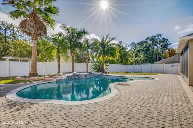 $650,000 | 10584 Creston Glen Circle East, Jacksonville, FL 32256