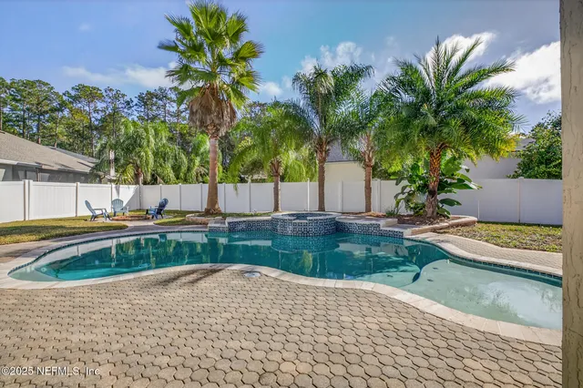 $650,000 | 10584 Creston Glen Circle East, Jacksonville, FL 32256