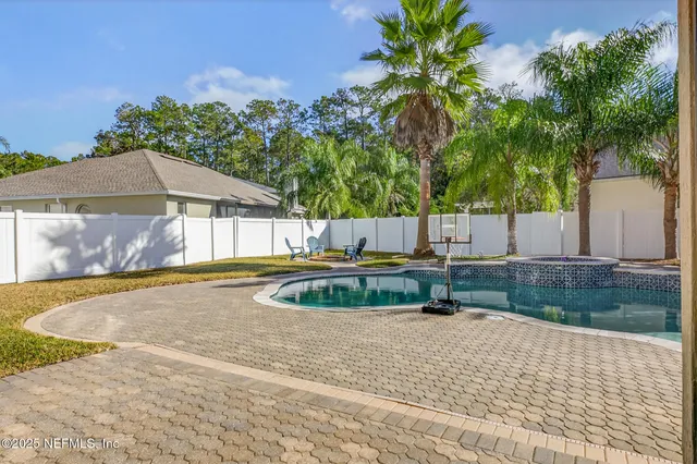 $650,000 | 10584 Creston Glen Circle East, Jacksonville, FL 32256