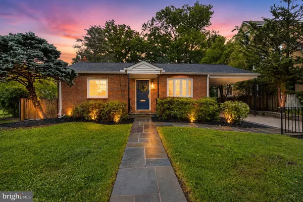 $899,000 | 4513 Puller Drive, Kensington, MD 20895