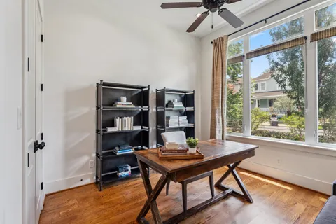 $1,250,000 | 815 East 27th Street, Houston, TX 77009