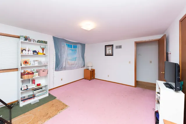 $260,000 | 4928 North 89th Street, Milwaukee, WI 53225