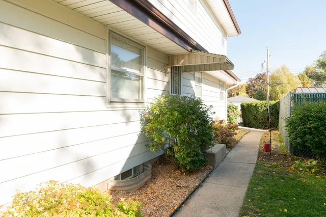 $260,000 | 4928 North 89th Street, Milwaukee, WI 53225