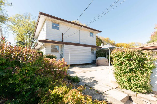 $260,000 | 4928 North 89th Street, Milwaukee, WI 53225