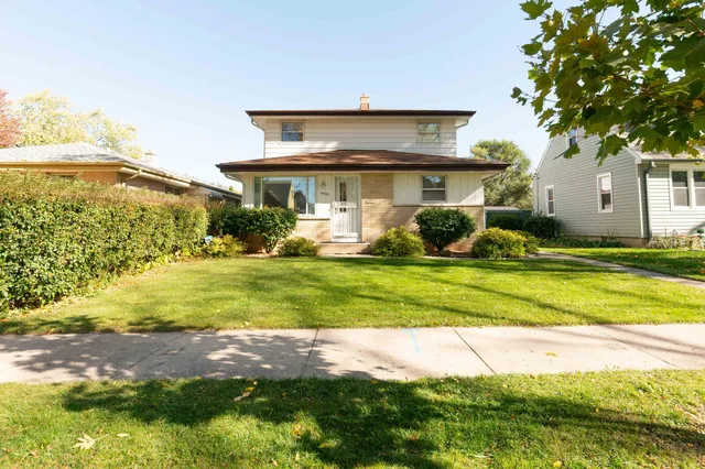 $260,000 | 4928 North 89th Street, Milwaukee, WI 53225