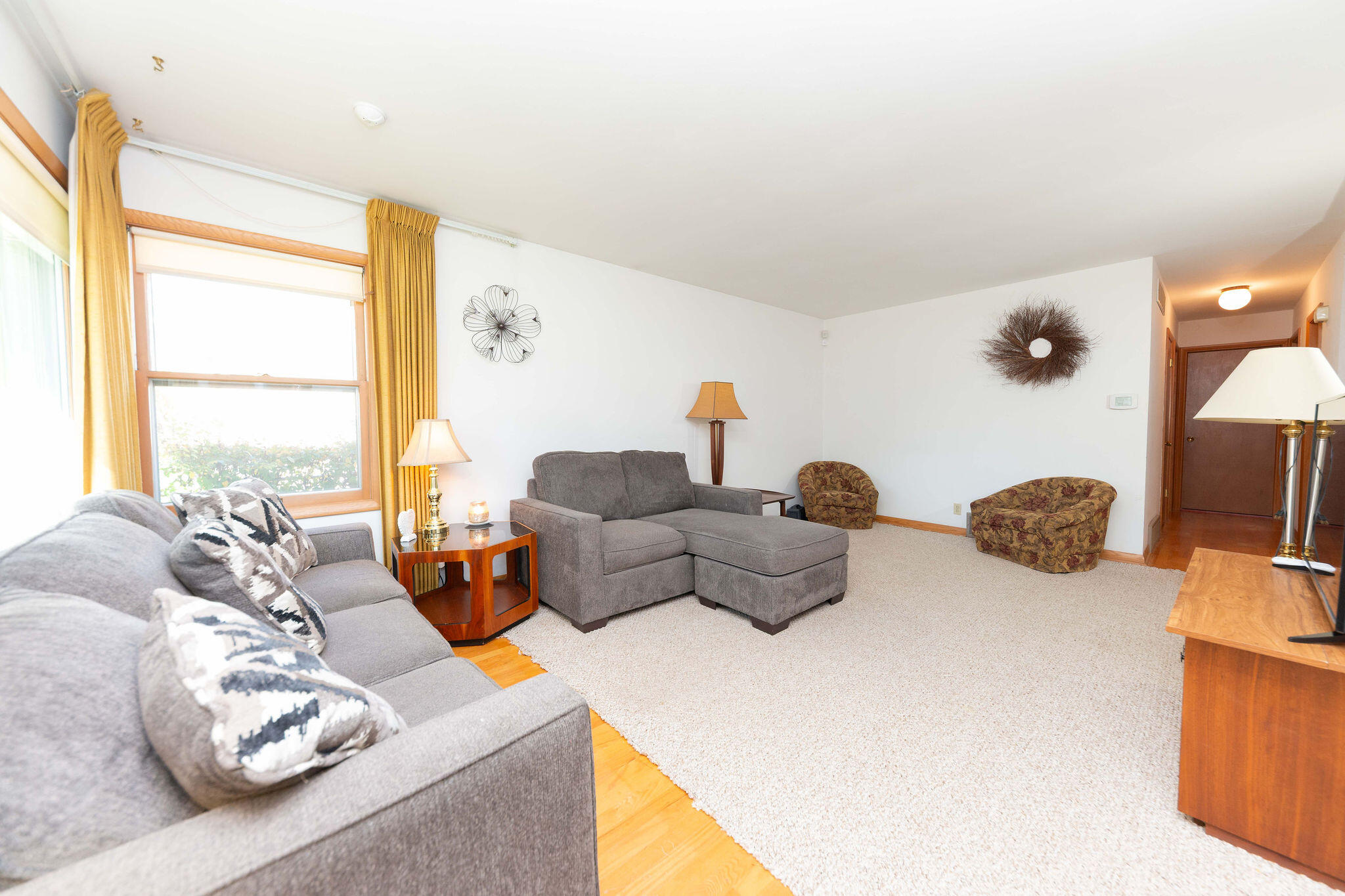 4928 North 89th Street Milwaukee, WI 53225 - Photo 5 of 44 Cathy4928N89th-16