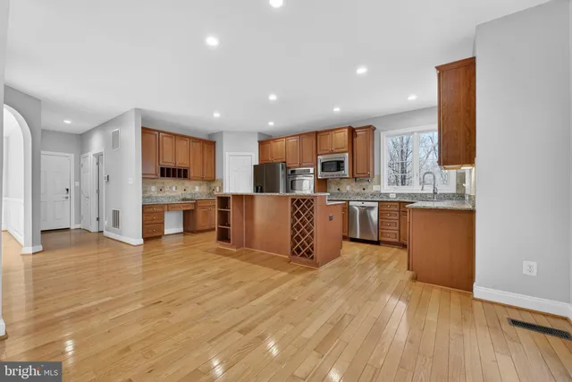 $1,299,000 | 43612 Habitat Circle, Leesburg, VA 20176