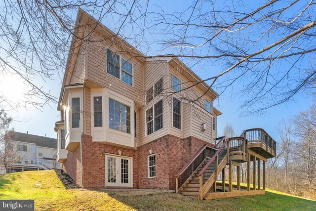 $1,299,000 | 43612 Habitat Circle, Leesburg, VA 20176