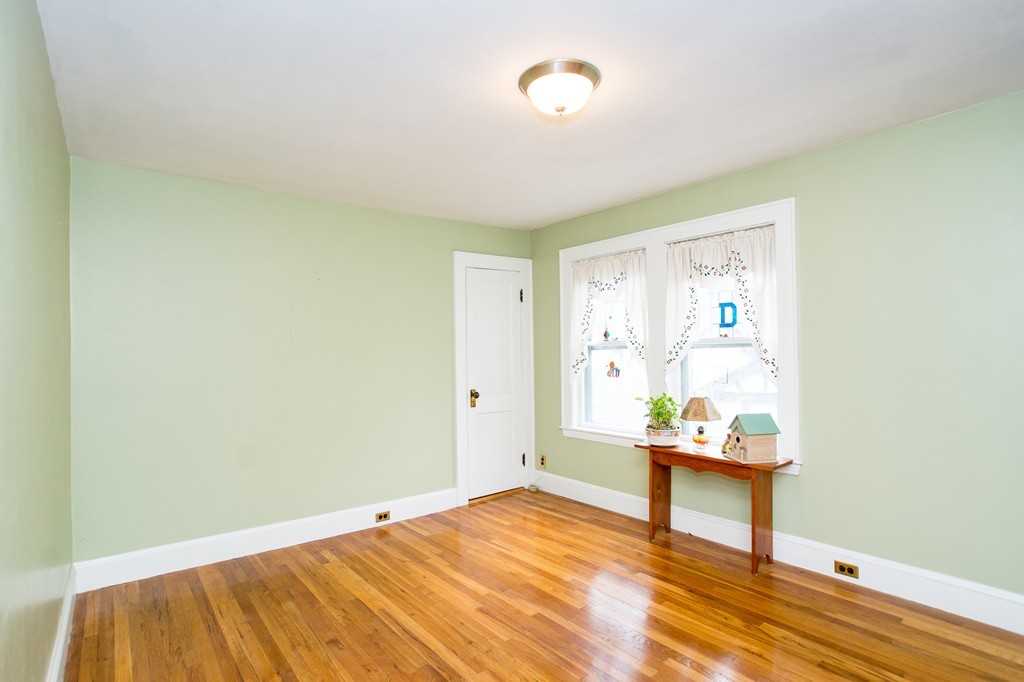 34 Willoughby Road Milton, MA 02186 - Photo 16 of 25