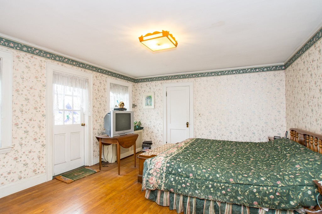 34 Willoughby Road Milton, MA 02186 - Photo 21 of 25