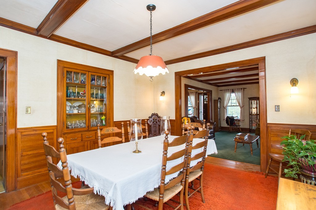 34 Willoughby Road Milton, MA 02186 - Photo 8 of 25